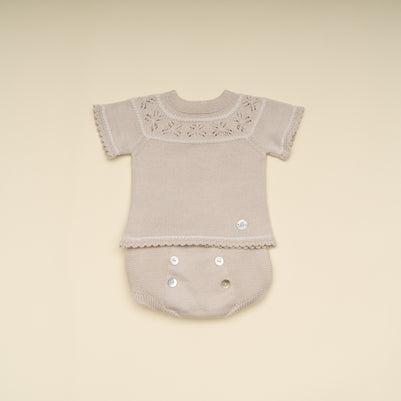 Classic 2-Piece Baby Outfit with White Details