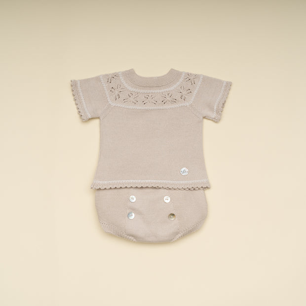 Classic 2-Piece Baby Outfit with White Details