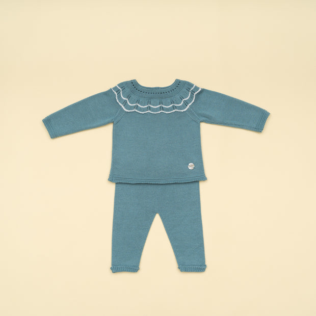 Elegant Baby Knit Sweater and Pants Set – ClassicTwo-Piece Outfit