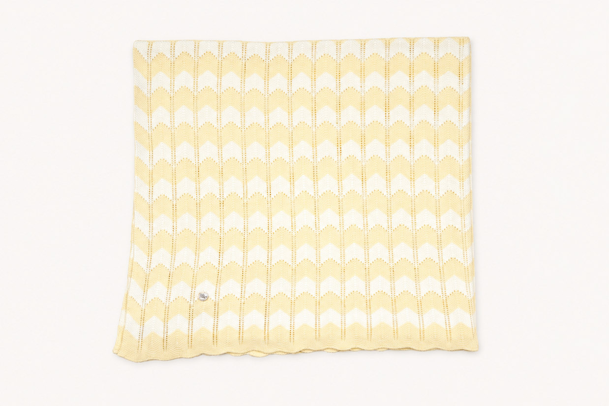 Chevron Pattern Knit Baby Blanket