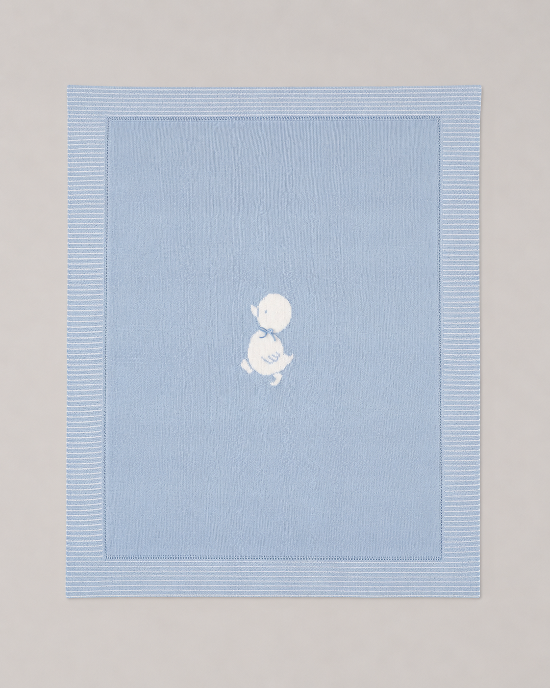 Elegant Baby Blue or Baby Pink Knit Blanket – Classic Infant Receiving Blanket