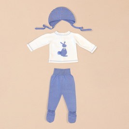Frost 4 Piece Set – Bunny Motif, Footed Pants, Bonnet & Blanket