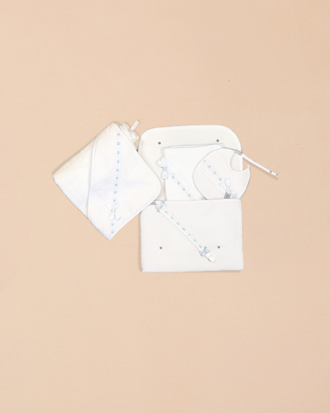 Eyelet 5 Piece Towel Set