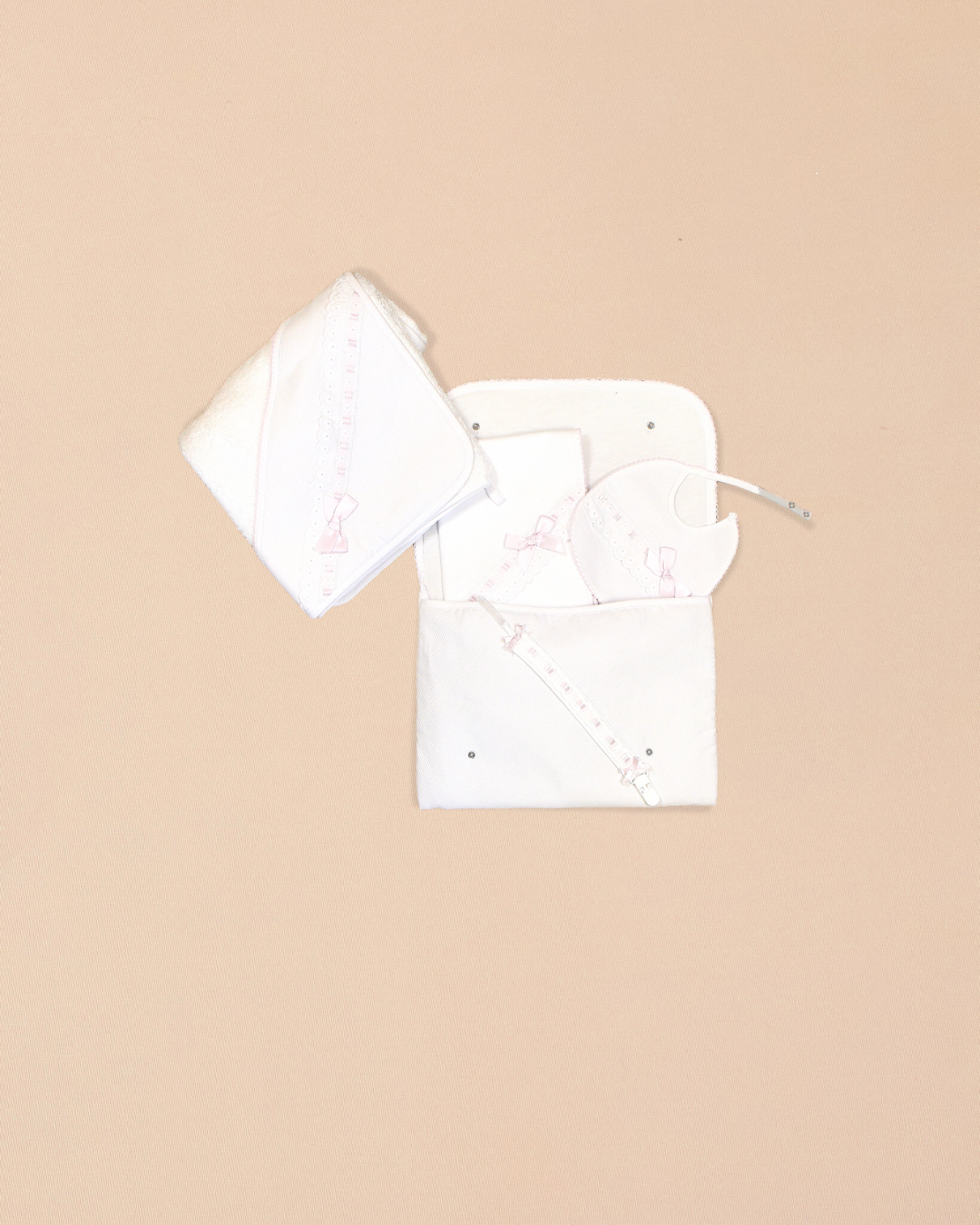 Eyelet 5 Piece Towel Set