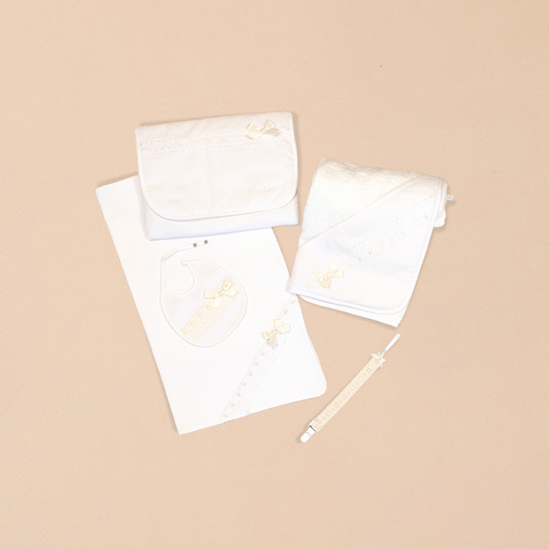 Eyelet 5 Piece Towel Set