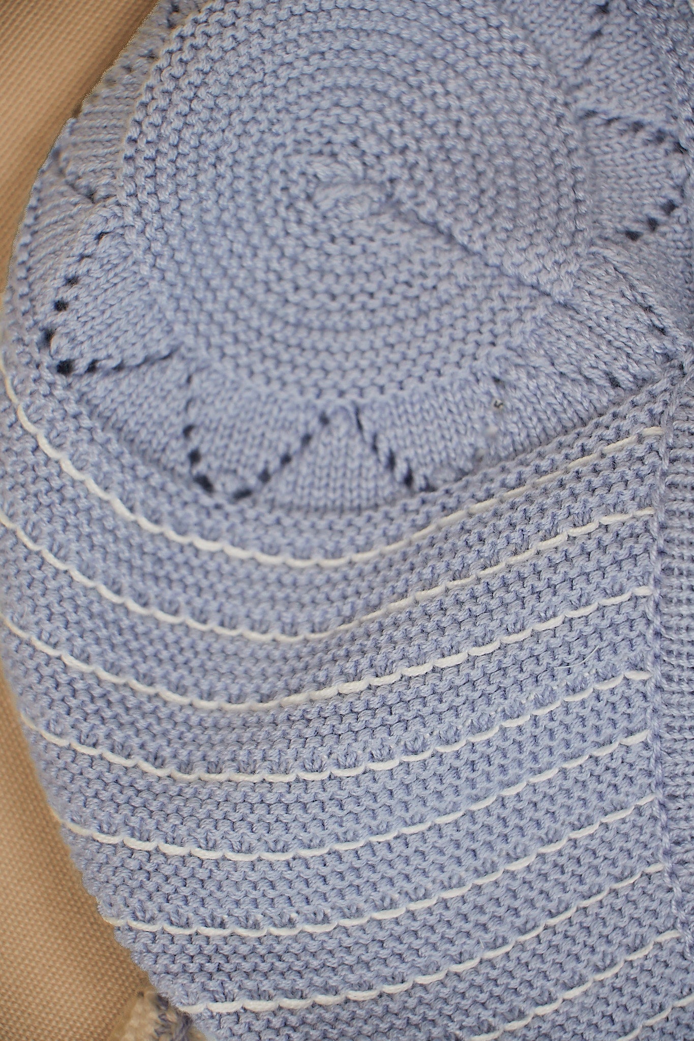 Frost 4 Piece Set – Bunny Motif, Footed Pants, Bonnet & Blanket